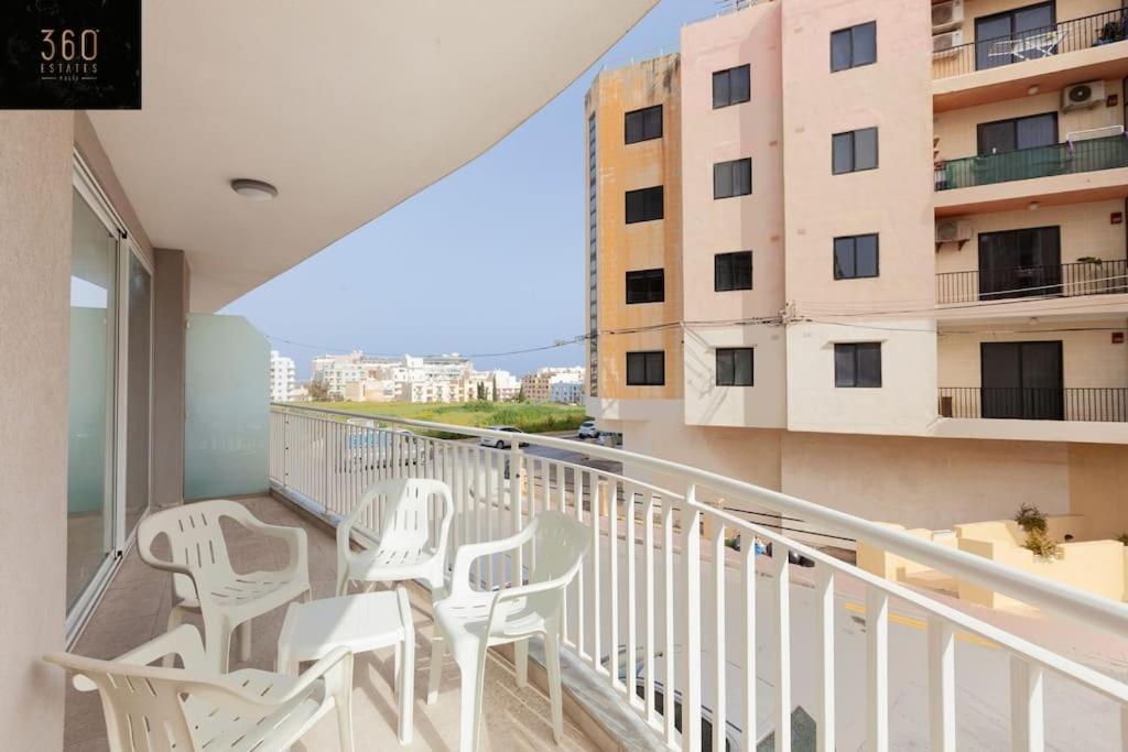 Spacious 2Br Apt In Qawra - Perfect For Families By 360 Estates St. Paul's Bay Bagian luar foto